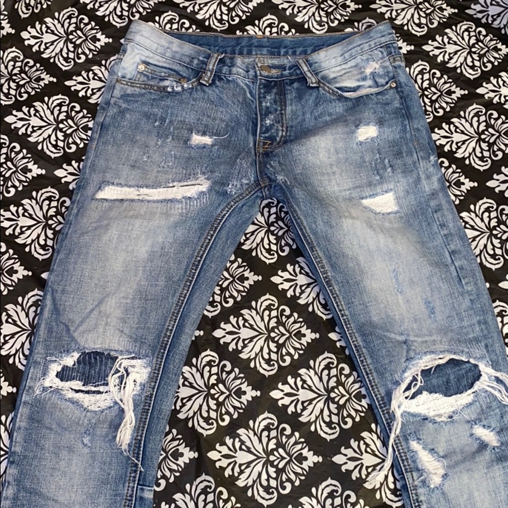 SOLD MNML 30x33 destroyed men’s skinny - Picture 1 of 8
